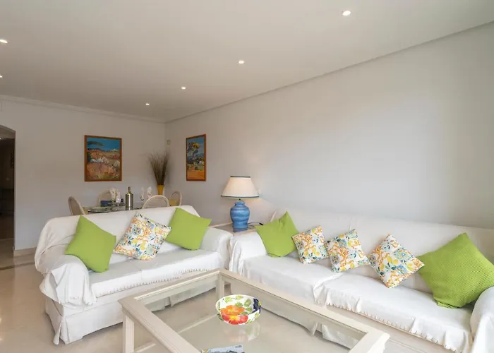 Beautiful Penthouse With Solarium