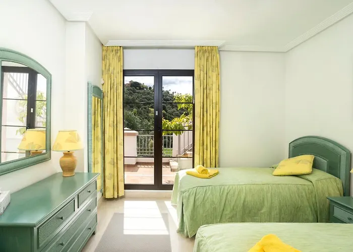 Beautiful Penthouse With Solarium Apartament